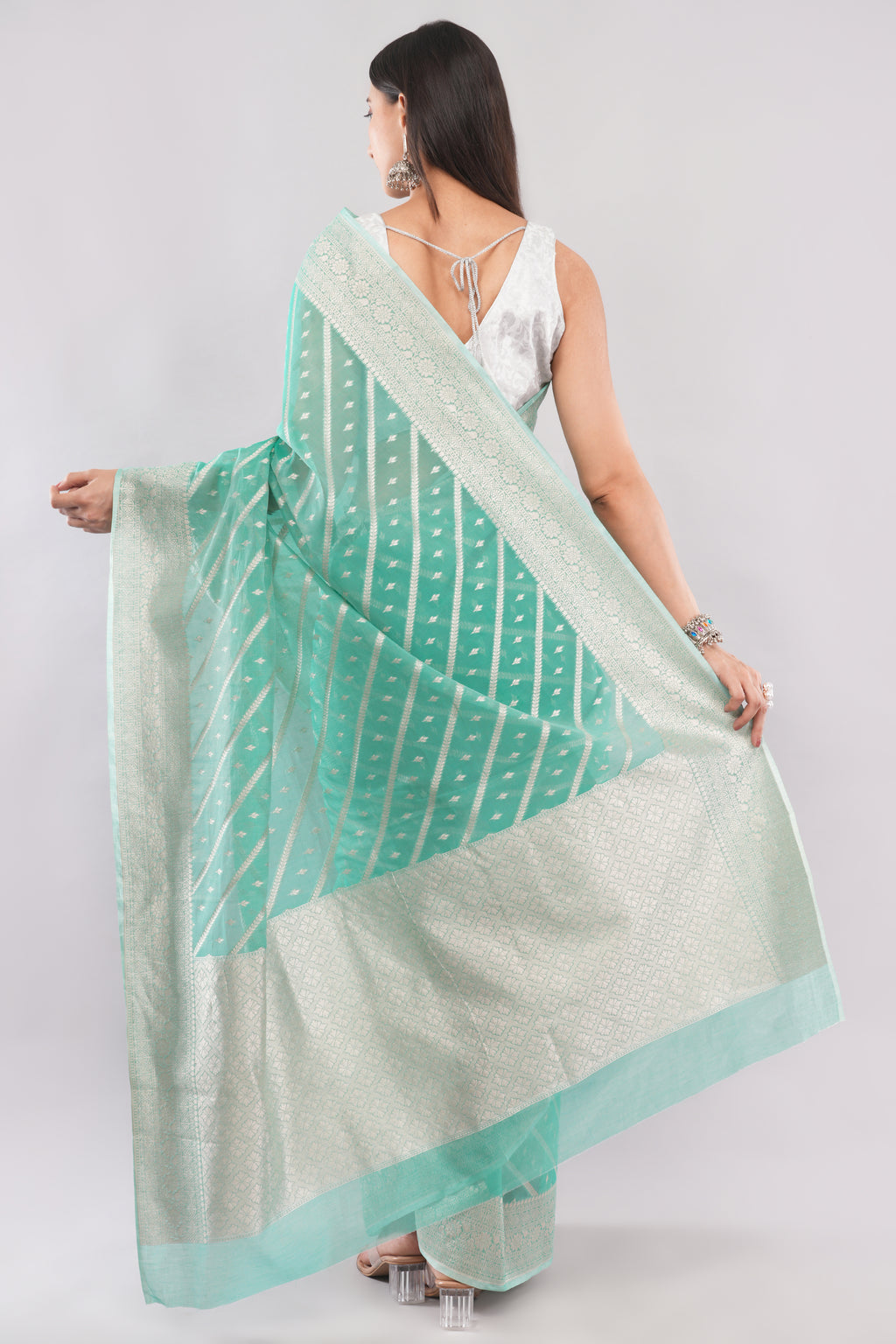 Premium Mint Green Saree with Silver Zari Weave | Tulip Handloom