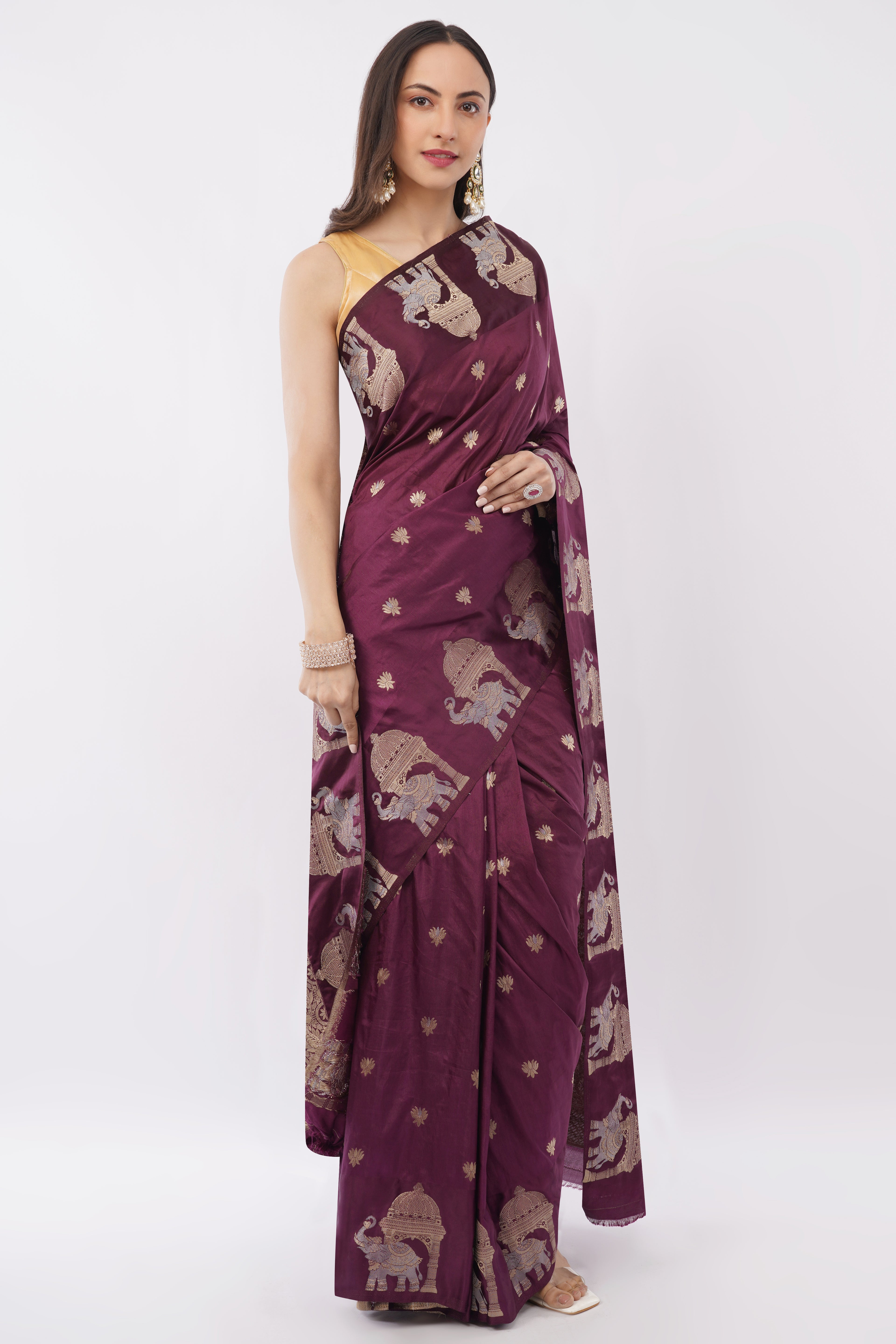majestic wine silk saree with gajaraj motif