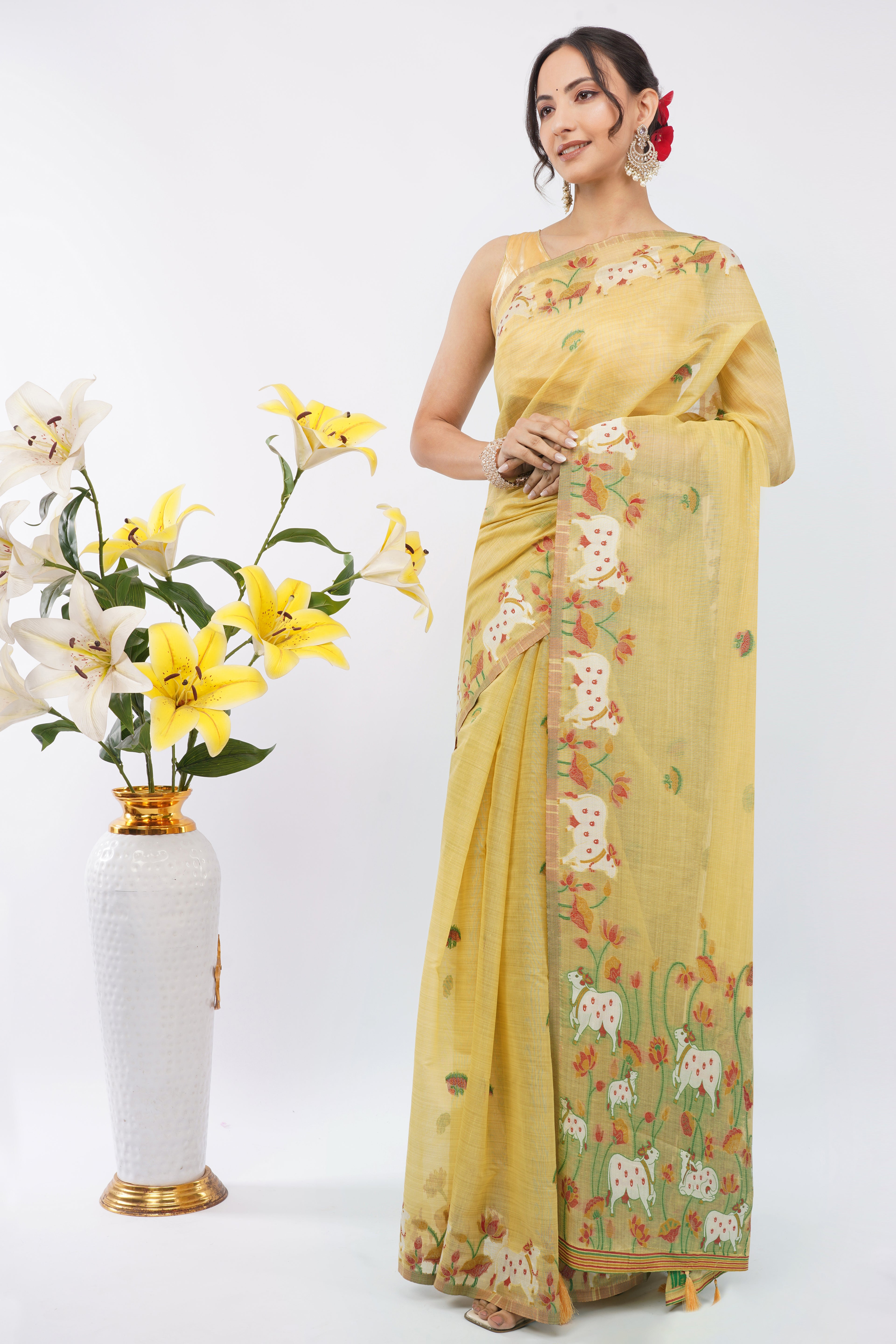 Elegant Yellow Pichwai Jamdani Handloom Saree with Cow & Lotus Motifs