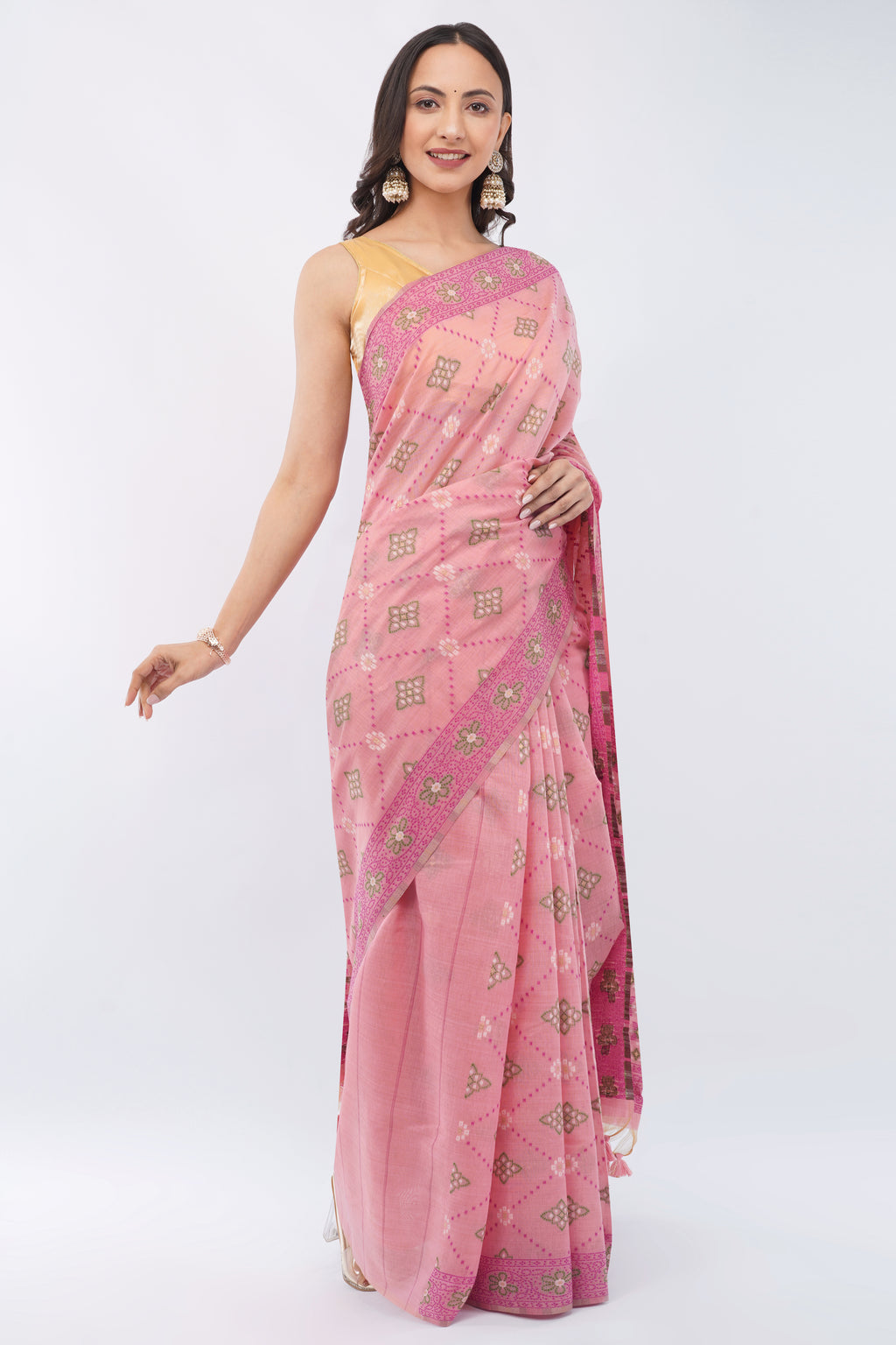 Authentic Bengal Handloom soft rose pink Cotton Jamdani Saree with green Floral Motifs
