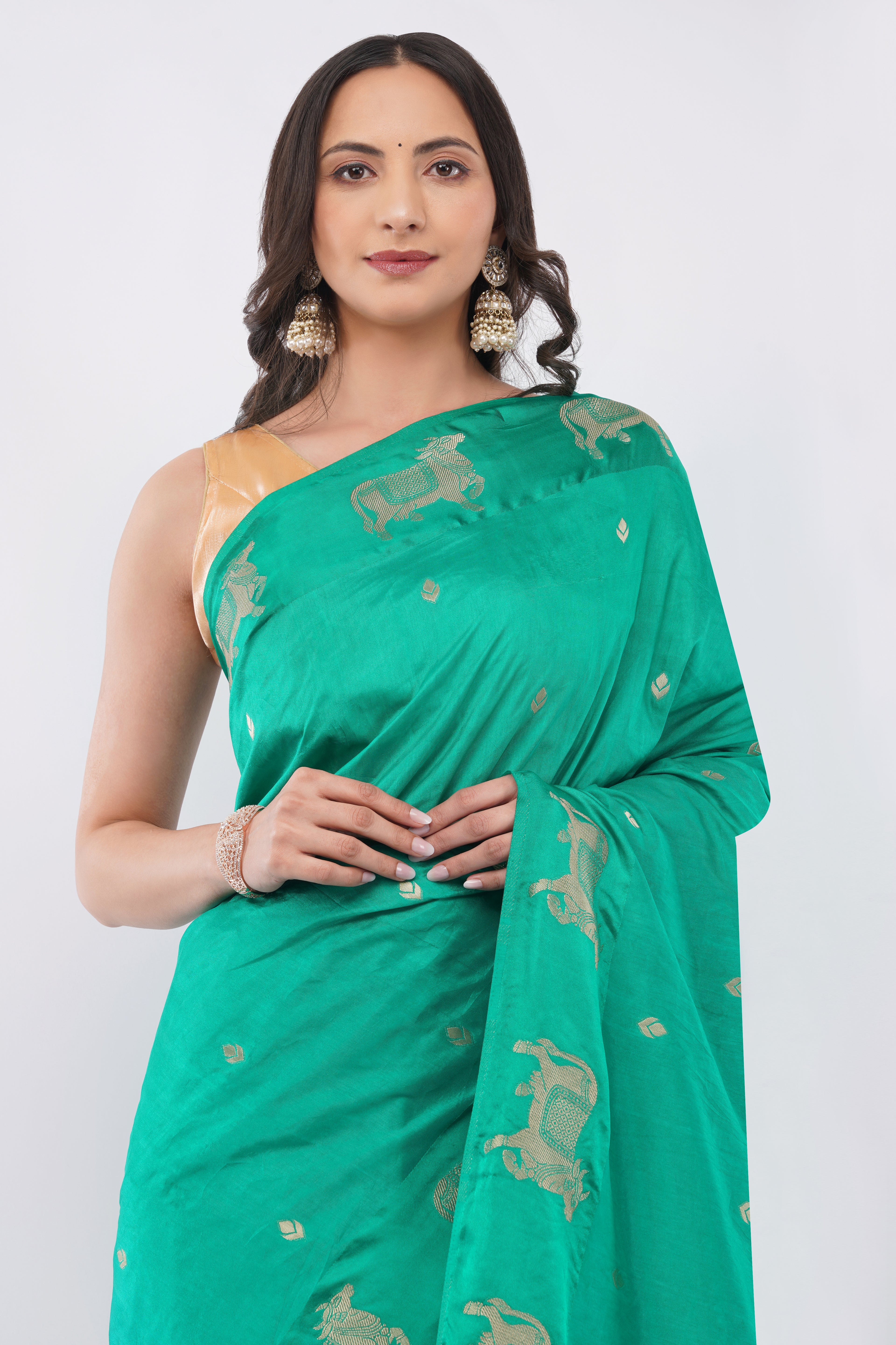 Tulip Handloom Emerald Green Silk Saree with Gold Zari Cow Motifs