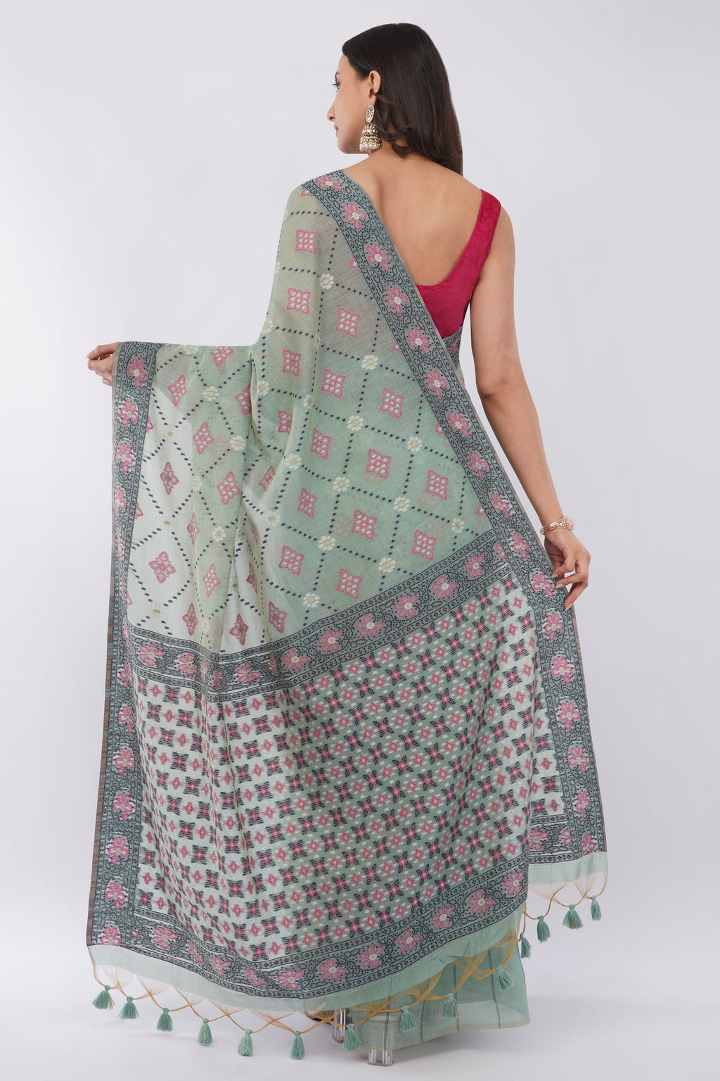 Authentic Bengal Handloom Mint Green Cotton Jamdani Saree with Pink Floral Motifs