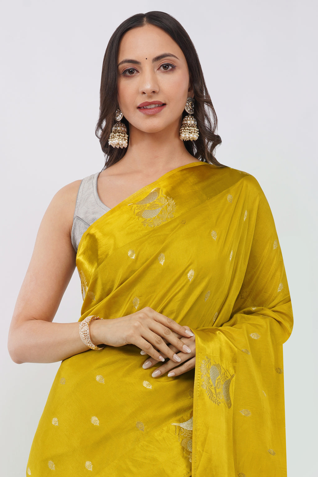 Premium Authentic Banarasi Handloom Saree – Vibrant Mustard Yellow with Silver Zari Buti